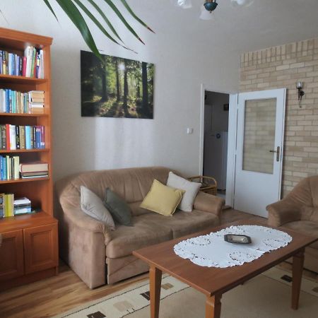 Apartman Classic Révkomárom Kültér fotó